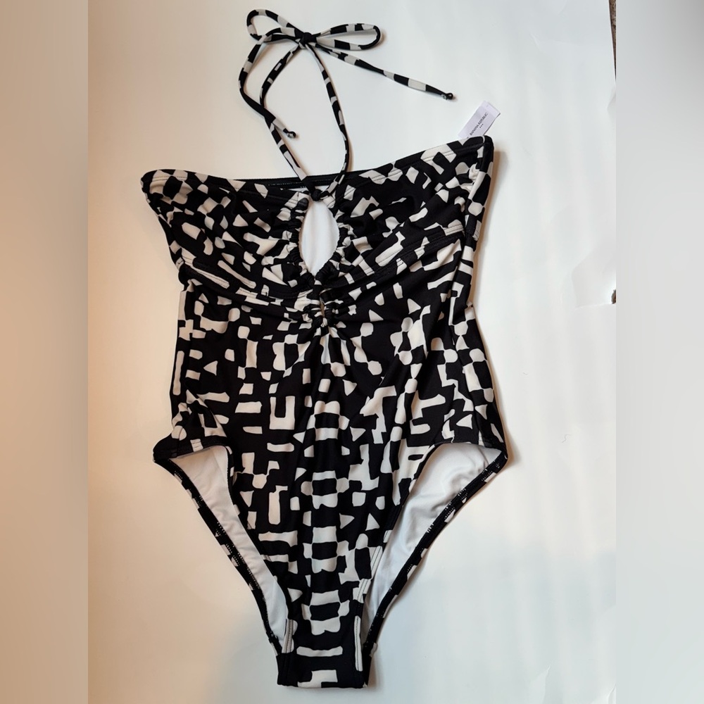 Banana Republic Monochrome Geometric Swimsuit - NWT